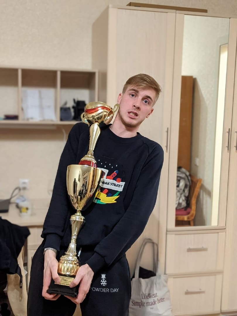 Владимир ЕМЕЛЬЯНОВ